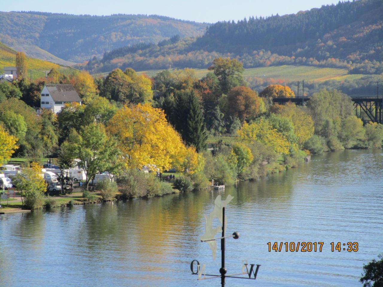 Residenz Moselstausee Санкт-Альдегунд Экстерьер фото